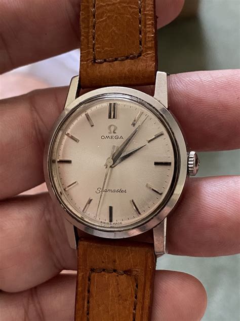 winding omega seamaster automatic.